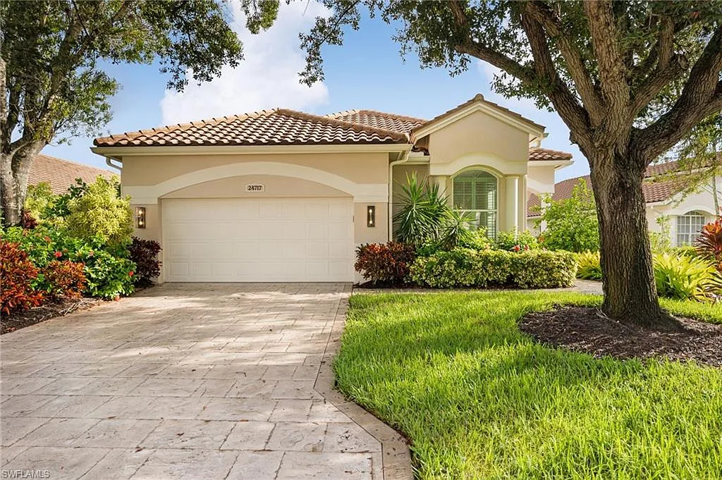 2 bed, 2.0 bath, 1987 sqft, $9,000 — Photo 4
