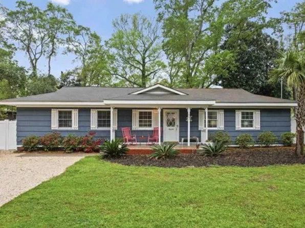 627 Pine Dr., Surfside Beach, SC 29575
