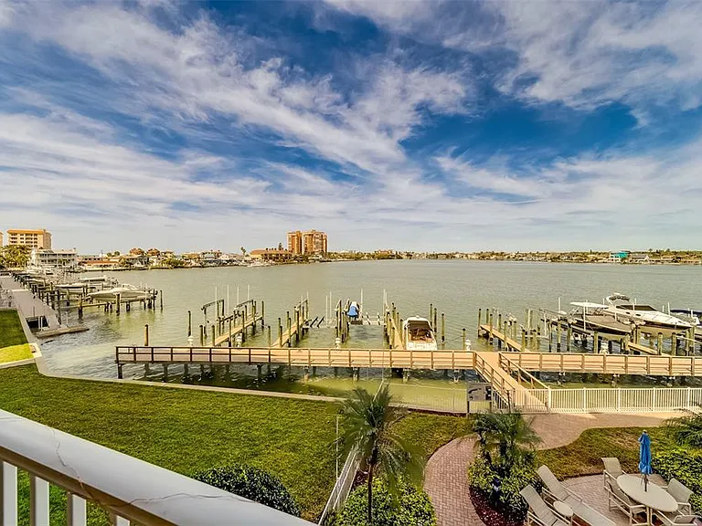 17745 Gulf Blvd #303 — Photo 52
