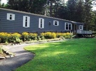 786 E Peenpack Trl, Sparrowbush, NY 12780