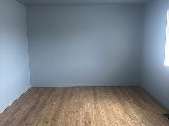 5th image of 6816 Hyde Park Dr Unit K