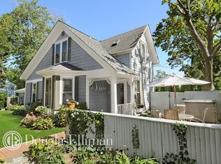 7 Clinton St, Sag Harbor, NY 11963