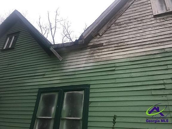 4th image of 213 E Johnson St