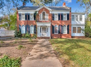 2411 Austin Ave, Waco, TX 76701