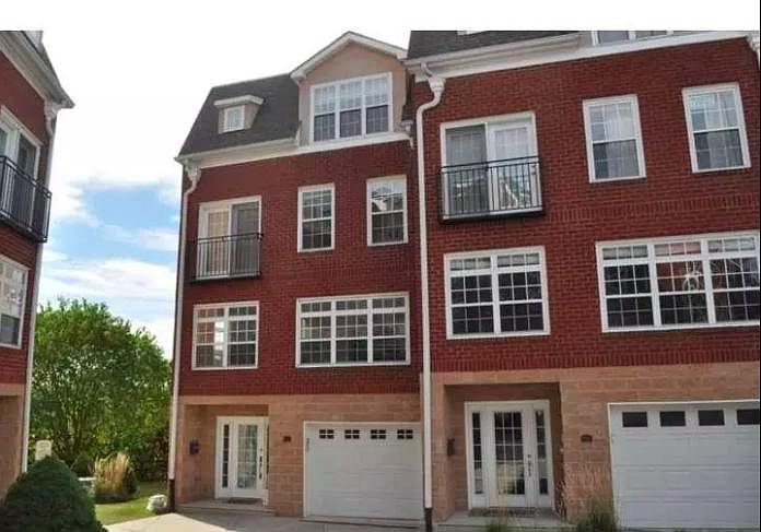 Front of the house (corner unit)
