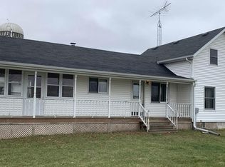 N8709 5th Ave, Camp Douglas, WI 54618