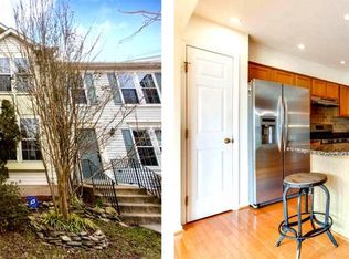 14332 Papilion Way, Centreville, VA 20121
