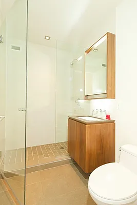 Rented by Compass | media 25