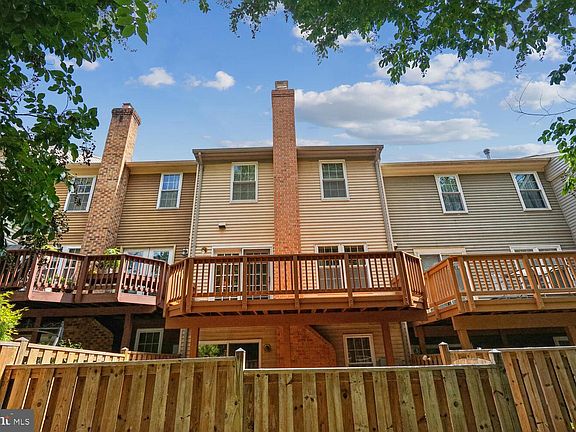 2nd image of 7054 Solomon Seal Ct #226