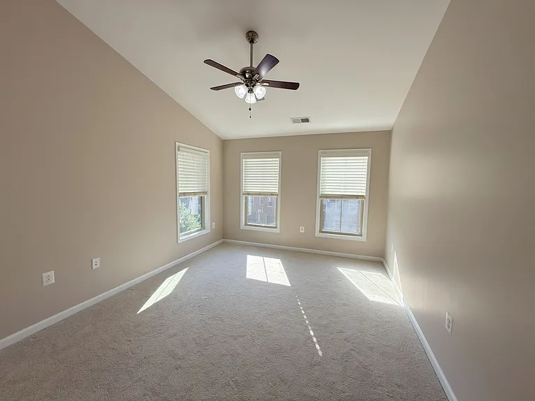23289 Tradewind Dr — Photo 23