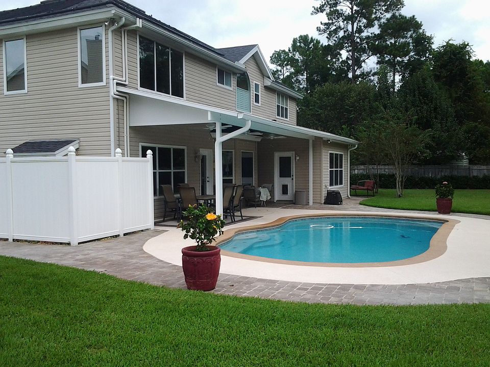 2nd image of 1120 Gallant Fox Cir N