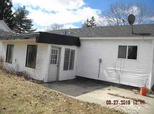122 W Stark Dr, Saginaw, MI 48609