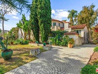 10533 Dunleer Dr, Los Angeles, CA, 90064