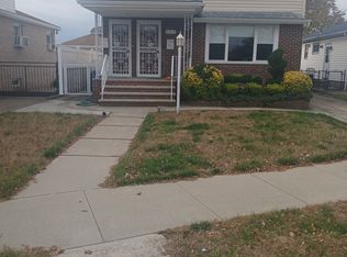 24212 149th Ave FLOOR 2, Rosedale, NY 11422