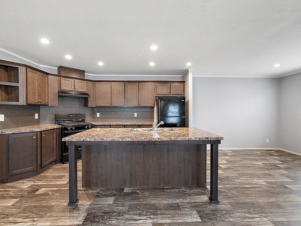 1st image of 33 Claroma St #47CMT