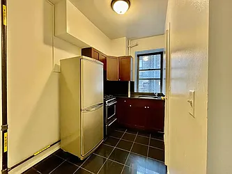 Rented by J PRESTON AND ASSOCIATES INC