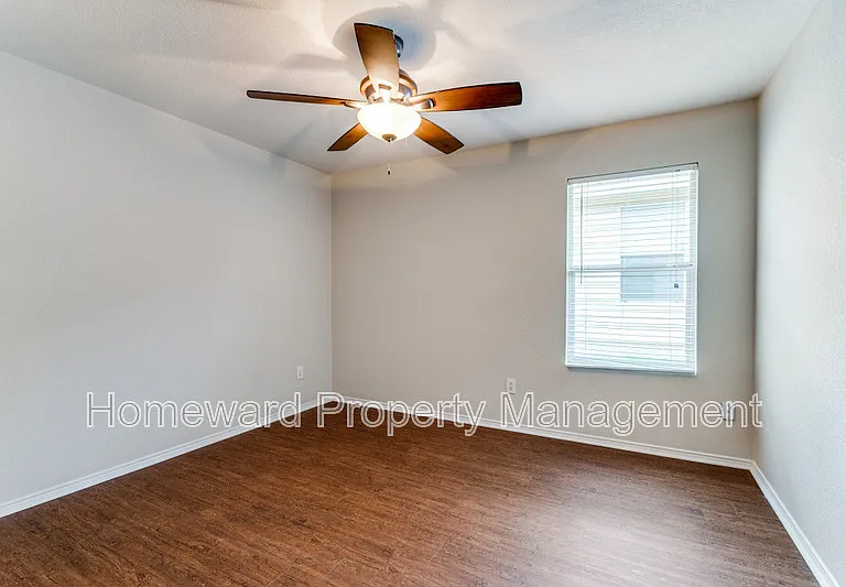 14048 Firebush Ln — Photo 10
