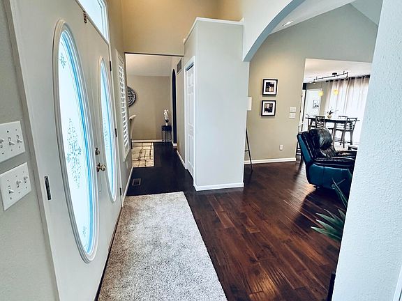 4th image of 2609 Lakeland Dr