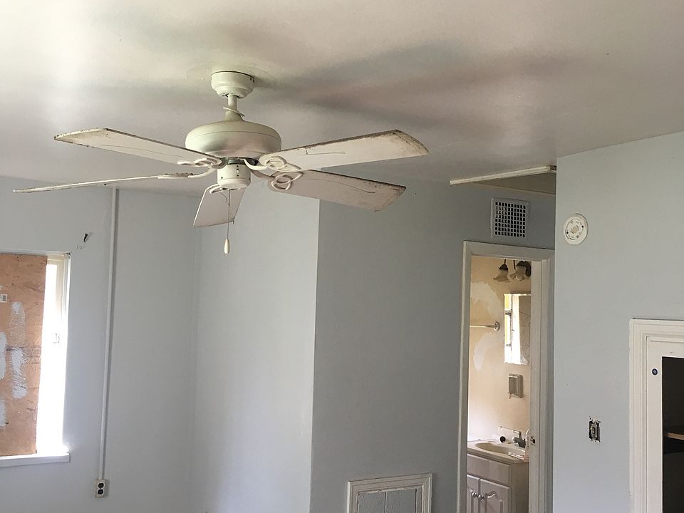 2nd image of 689-691 Wheatland Ave