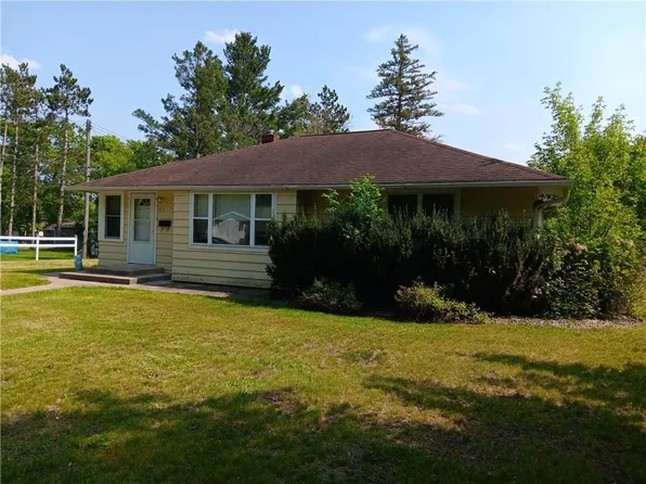 102 East College Avenue, Ladysmith, WI 54848