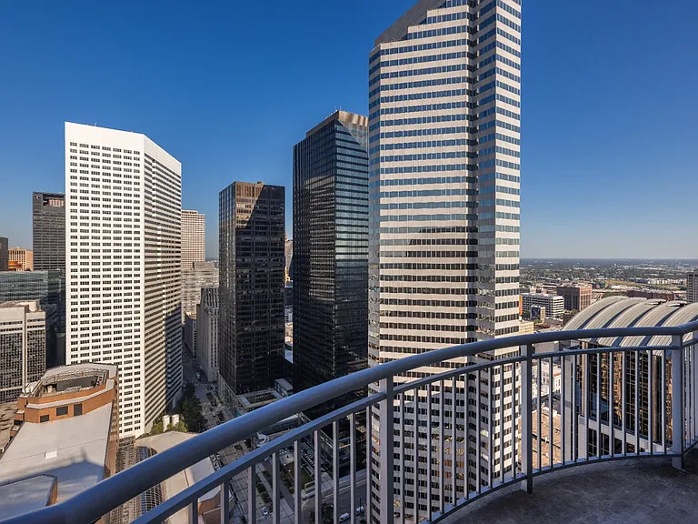 One Park Place — Photo 12