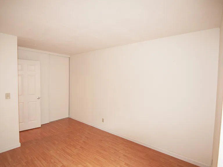 936 Kiely Blvd #J — Photo 9