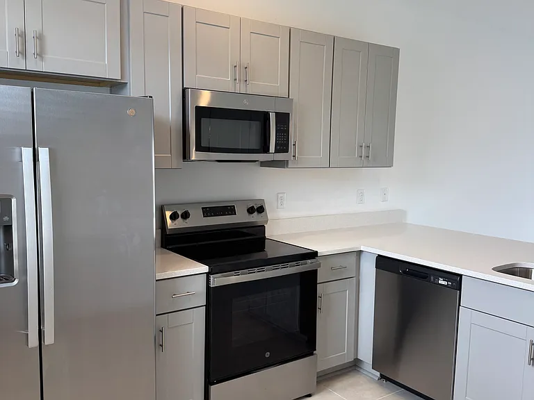 Brand new kitchen and appliances
