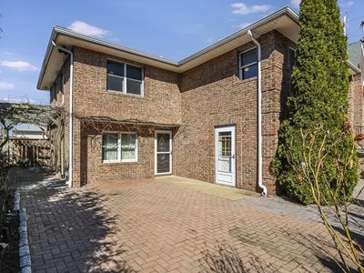402 Monroe Ave, New Milford, NJ, 07646