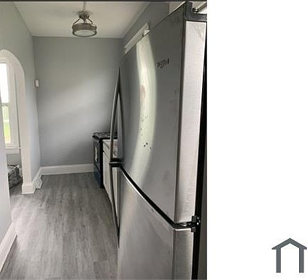 2nd image of 3632 Zinsle Ave