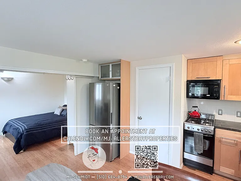 11 Panoramic Way — Photo 8
