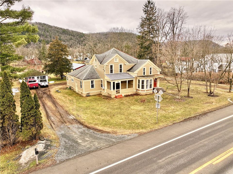 1st image of 16 Ithaca Rd