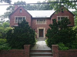 16 Chilton St, Brookline, MA 02446