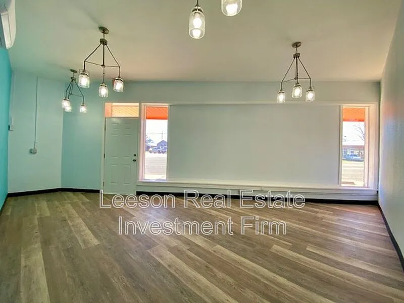 1 bed, 1.0 bath, 1536 sqft, $928 — Photo 3