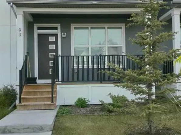 93 W Carrington Blvd NW, Calgary, AB T3P 0V7