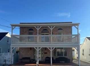 243 6th St S, Brigantine, NJ 08203