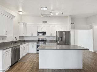 5353 Percheron St, Las Vegas, NV 89119