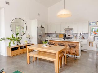 1123 1/2 Gunter St UNIT 2, Austin, TX 78702