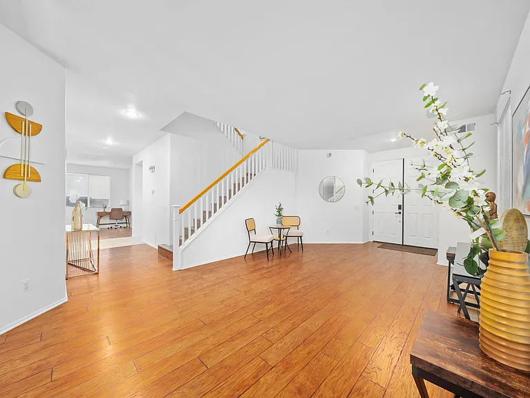 8371 Attica Dr — Photo 14
