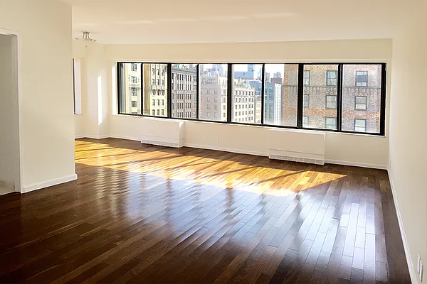 Rented by Fox Residential Group | media 36