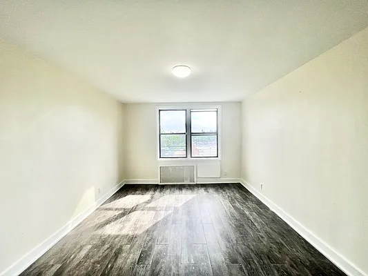 Rented by A&E Real Estate Management | media 13