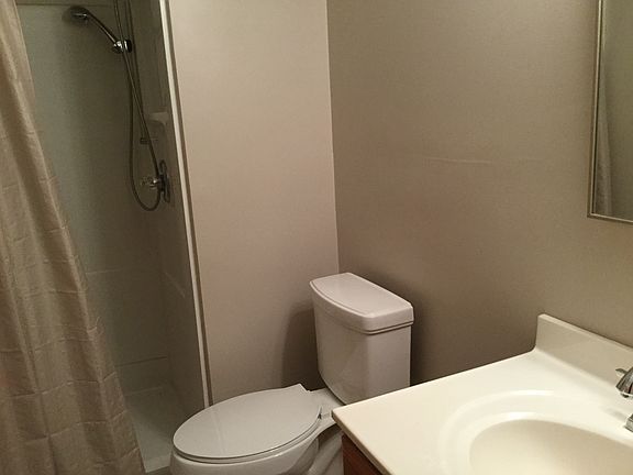 3/4 Br with shower 