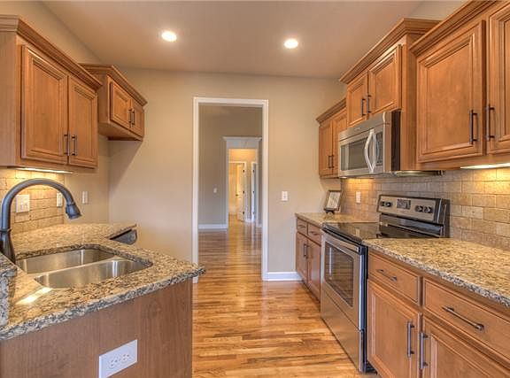 5th image of 217 Waldron View Dr #55