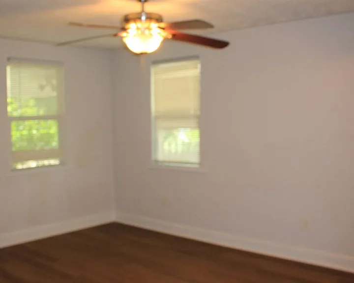 2355 Devere St — Photo 6