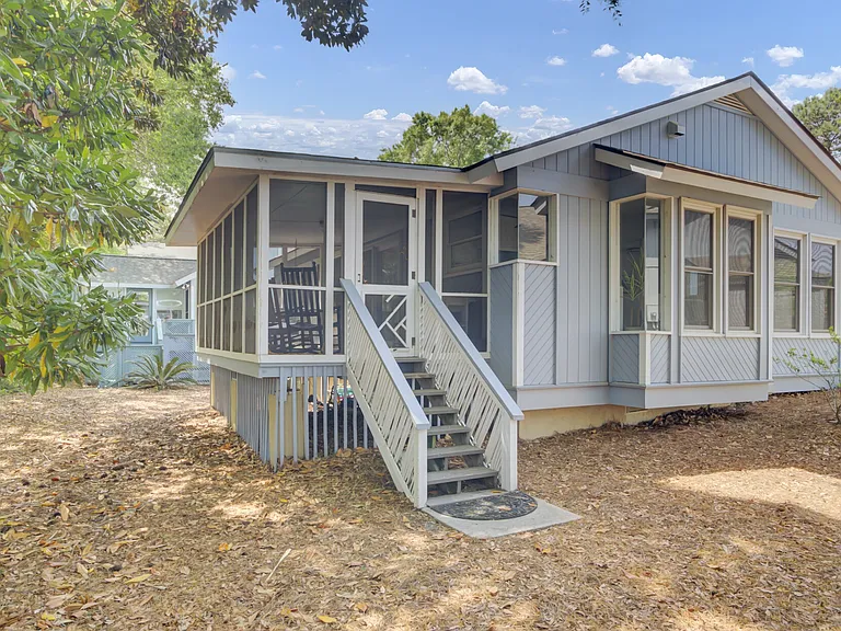 5 Lake Village Ln — Photo 23