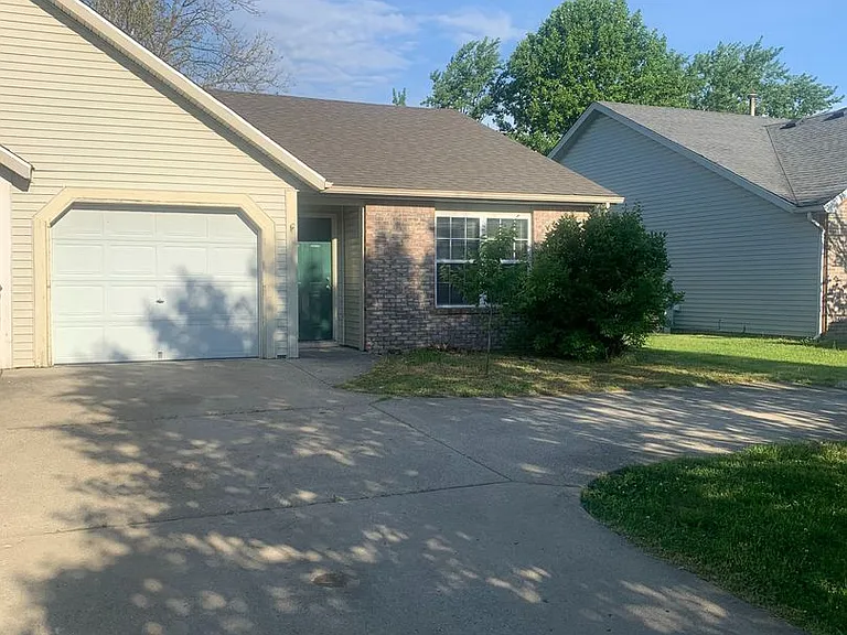2810 Duroc Ct-ROLLEY — Photo 1