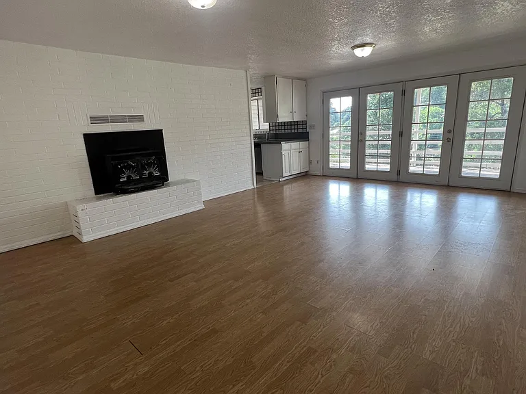 4108 NE Garden Dr #1 — Photo 6