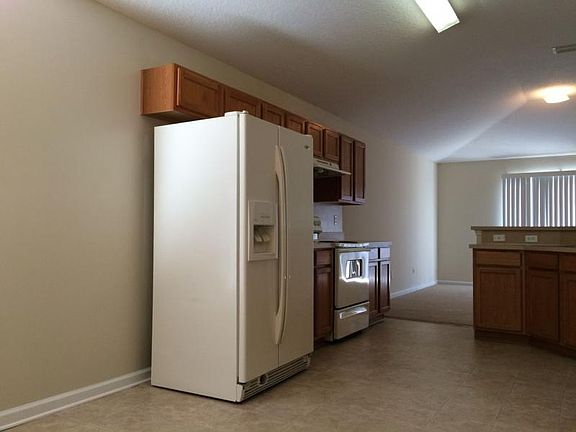 2nd image of 2664 Fernleaf Dr