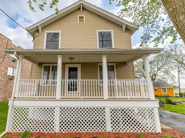 203 N Wolcott St, Thornton, IL 60476