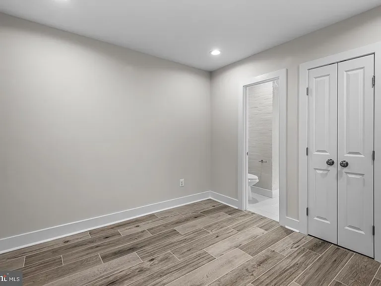 20 T St NW #1 — Photo 18