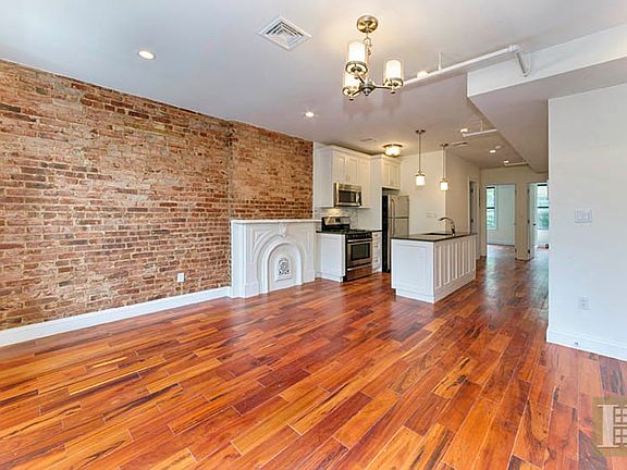 3rd image of 158 Macon Street #2